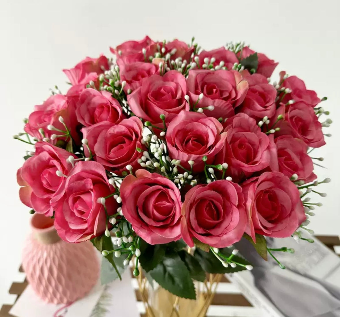 🌹Bouquet de 24 roses + Gypsophil