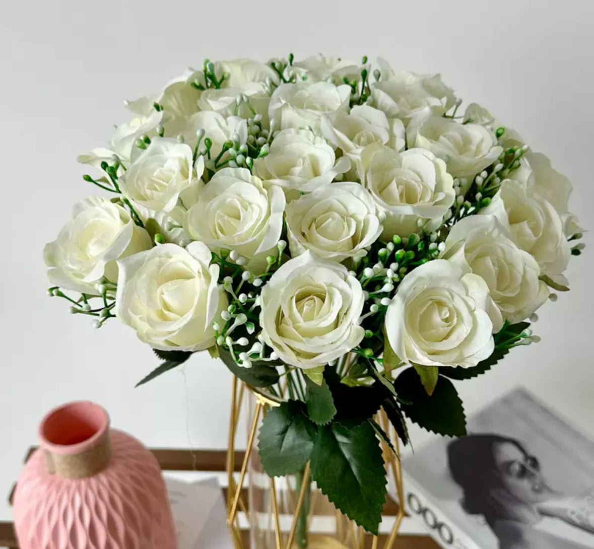 🌹Bouquet de 24 roses + Gypsophil